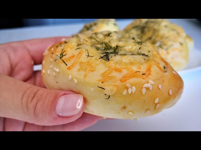 Рецепт лодочек с сыром, чесноком и зеленью
