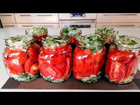 Маринованные помидоры с луком и зеленью