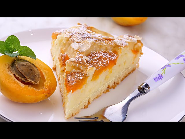 Быстрый и вкусный пирог с абрикосами и миндалем