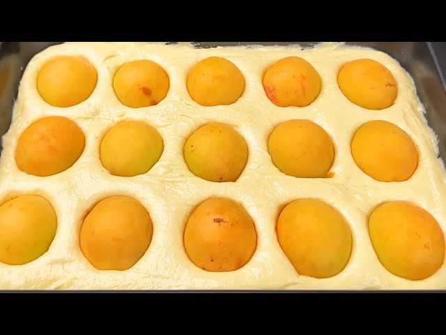 Сочный пирог с абрикосами в духовке