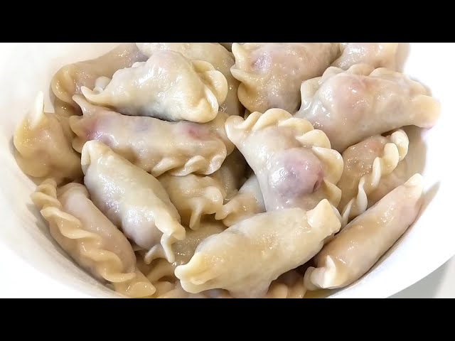 Сытные вареники с вишней на заварном тесте