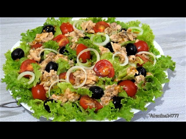 Вкусный салат с тунцом и овощами