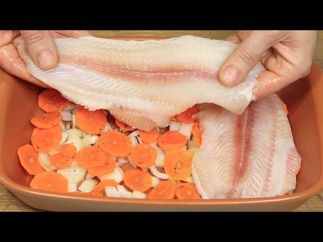 Сочная рыбка с картошкой в духовке