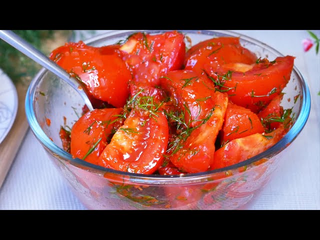 Простий салат з помідорів за 5 хвилин