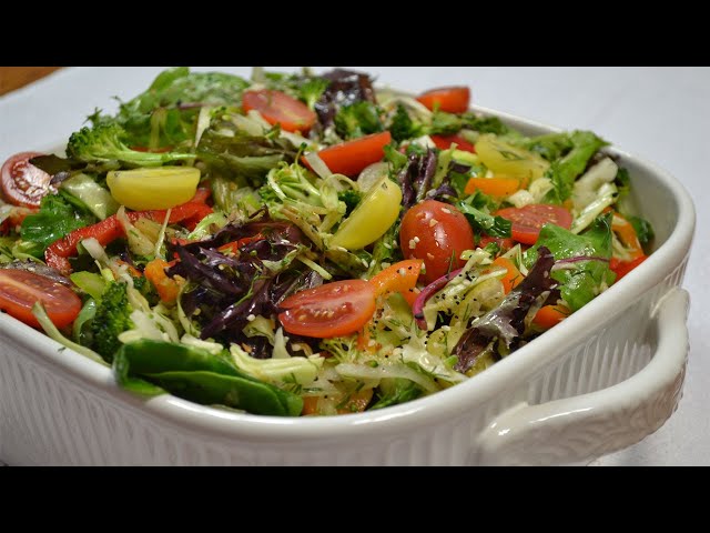Салат из брокколи и огурцом