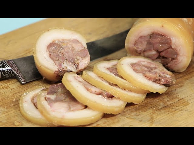 Вкусная колбаса из свинины