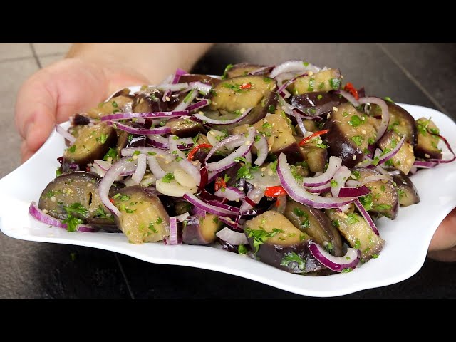 Простой и вкусный салат из баклажанов