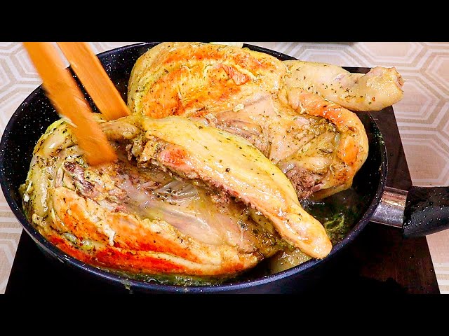 Изумительно вкусная курица на сковороде с картошкой