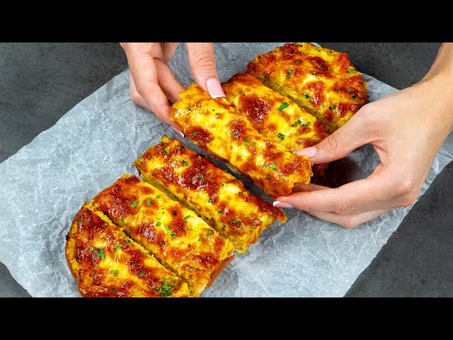 Запечённый хлеб с чесночным соусом и моцареллой