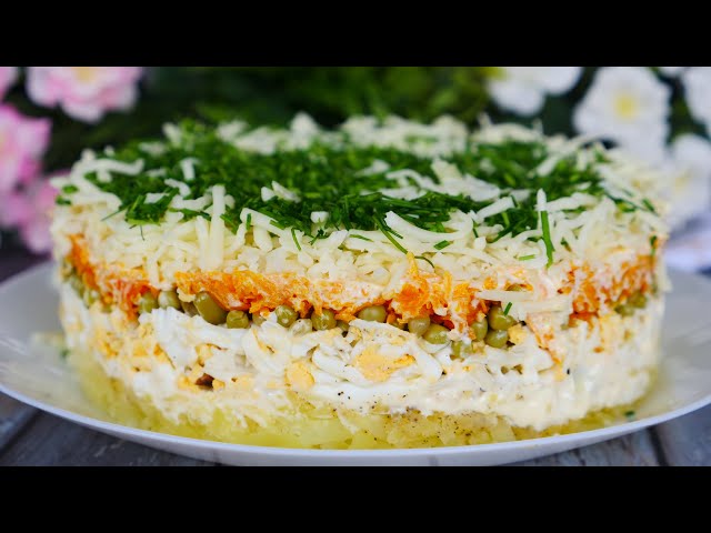 Салат со шпротами, овощами и сыром