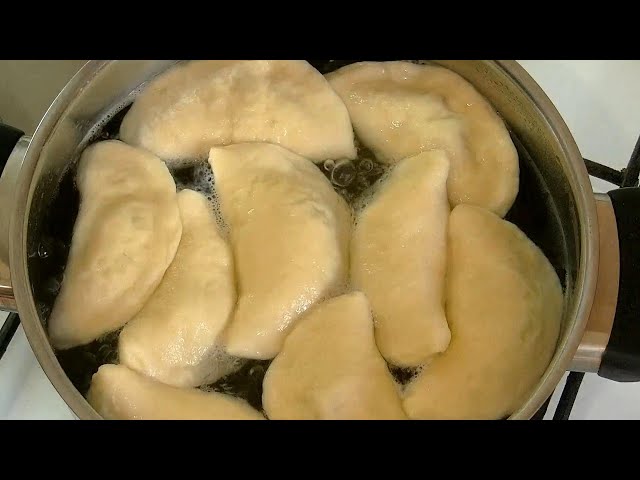 Нежные вареники с вишней и малиной