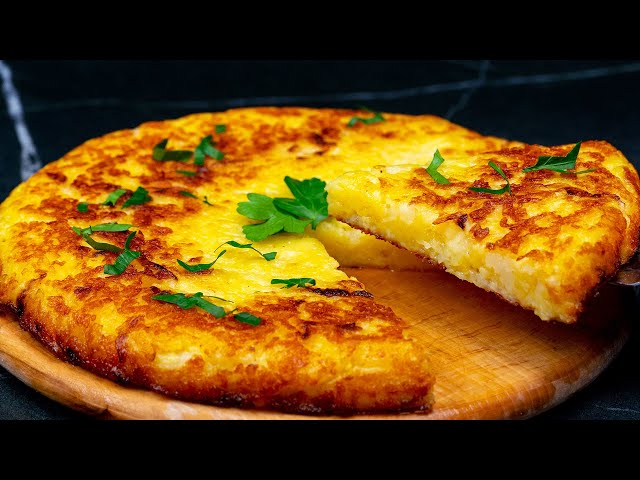 Запеканка картофельная с солеными огурцами и сыром