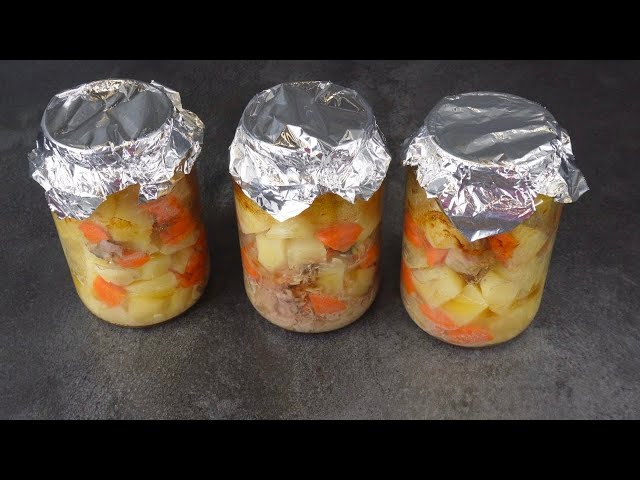 Запечённая курица с картофелем и ароматным чесноком
