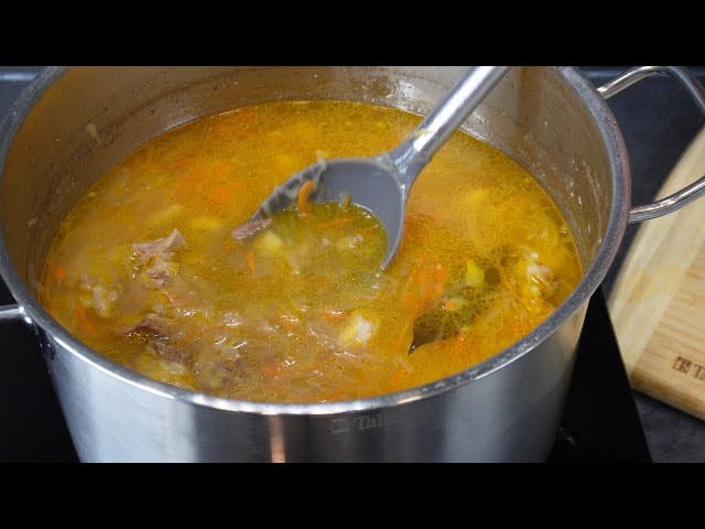Кислый щи с квашеной капустой