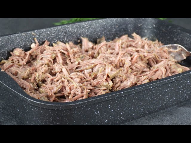 Тушёное мясо в пряной подливе