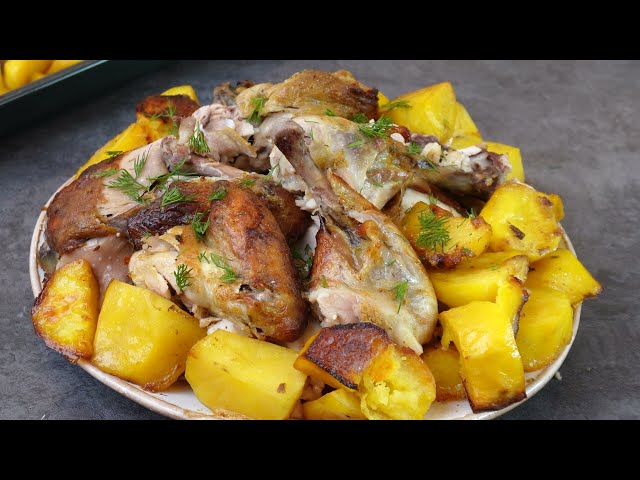 Запеченная курица в йогуртовом маринаде с картофелем