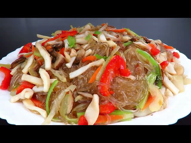 Фунчоза с кальмарами и овощами по-вьетнамски