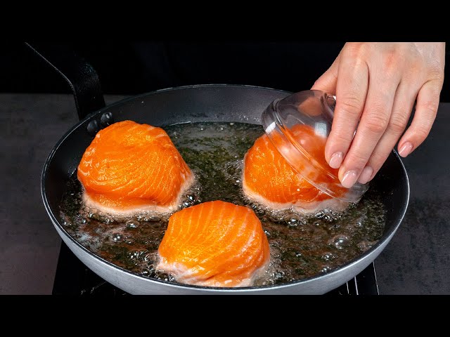 Лосось по-королевски с картофельным пюре и сливочно-грибным соусом