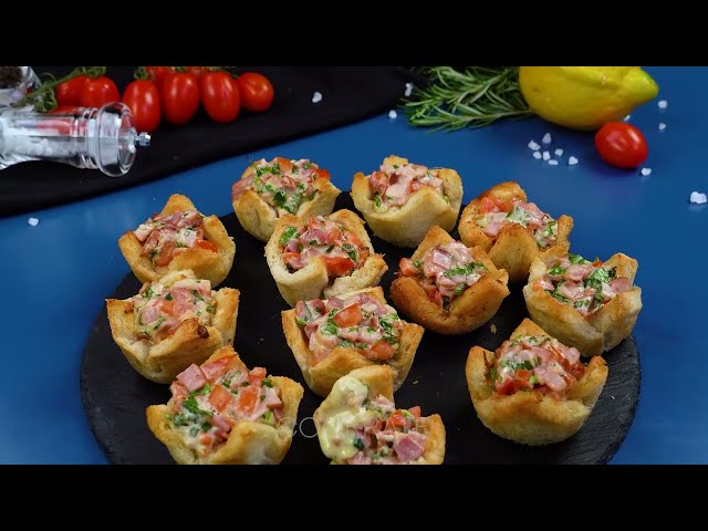 Горячие бутерброды с ветчиной, сыром и чесночным соусом