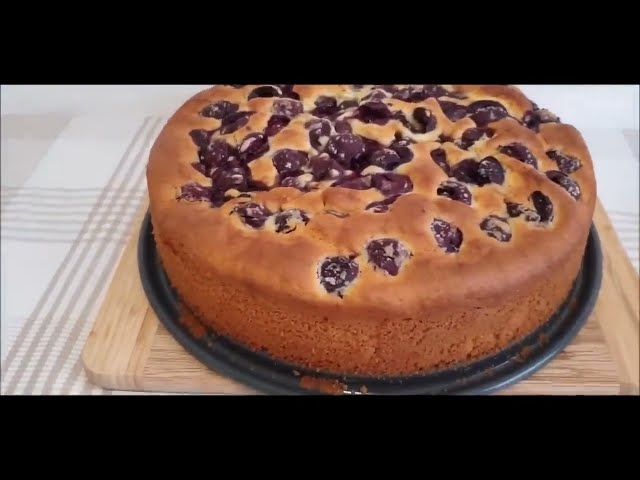 Кухен с черешней