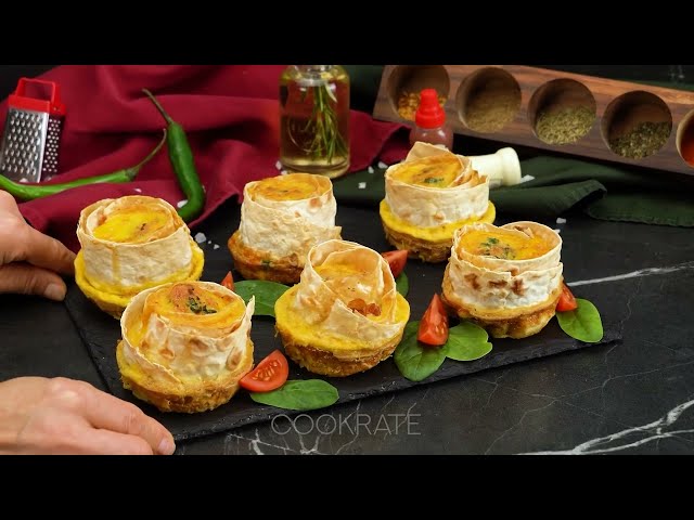Запечённый лаваш с яйцами, сыром и беконом