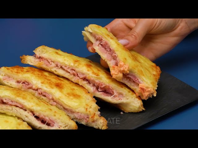 Горячие бутерброды с колбасой и сыром