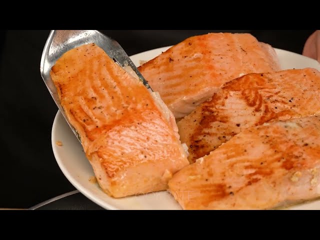 Феттучини с лососем и грибами в сливочном соусе