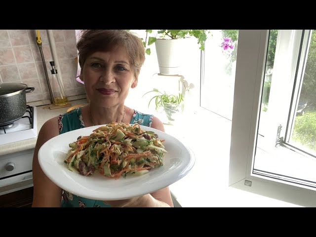 Салат с куриной грудкой, фасолью и морковью по-корейски