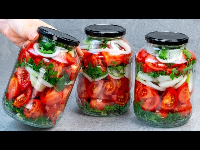 Маринованные томаты с зеленью и чесноком