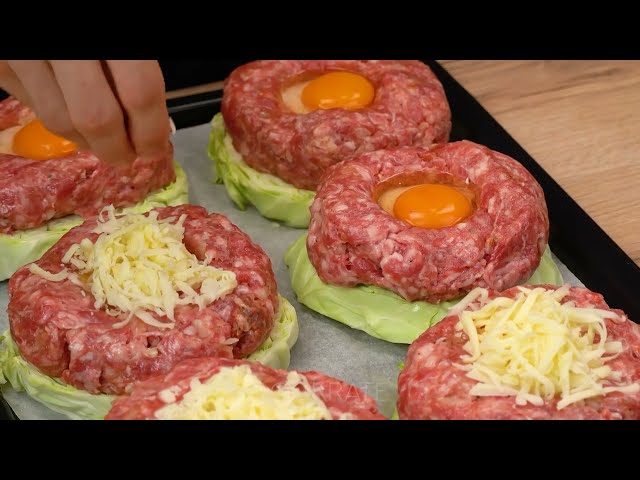 Мясные гнезда в капустных чашечках с йогуртовым соусом