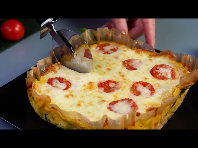 Яичная запеканка со шпинатом и сосисками