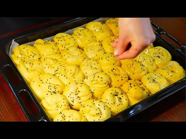 Слоеные завитушки с творогом и кунжутом Слоеные завитушки с творогом и кунжутом