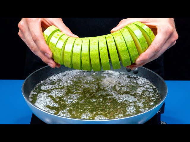 Кабачки в сырном кляре с йогуртовым соусом