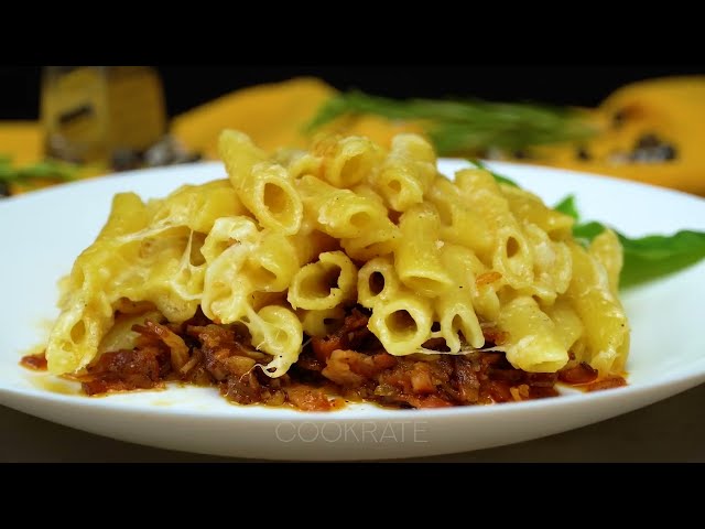 Паста с беконом и моцареллой