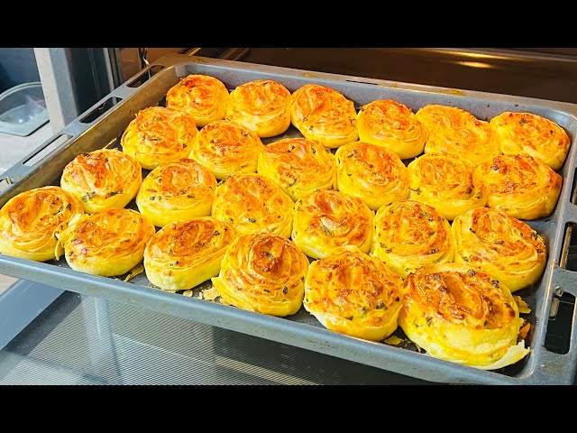 Булочки с сыром, творогом и зелёным луком