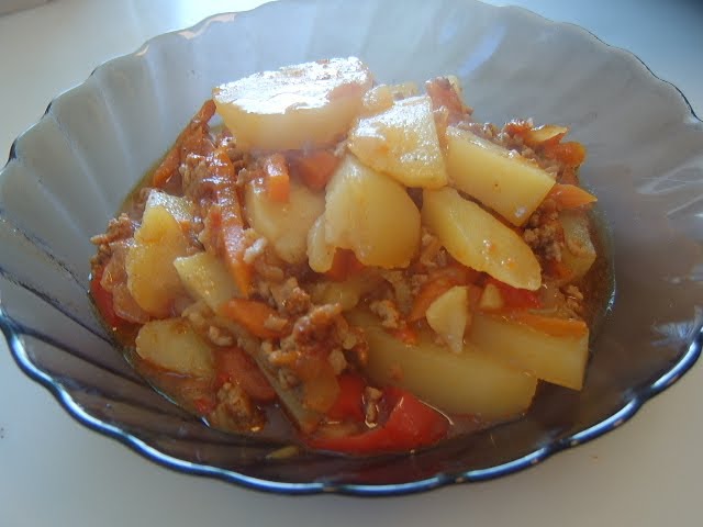 Рагу с фаршем и овощами