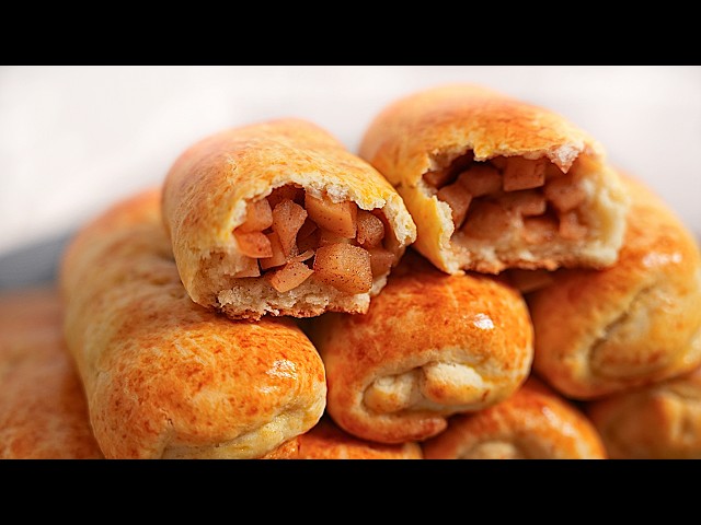 Пирожки с яблочной начинкой