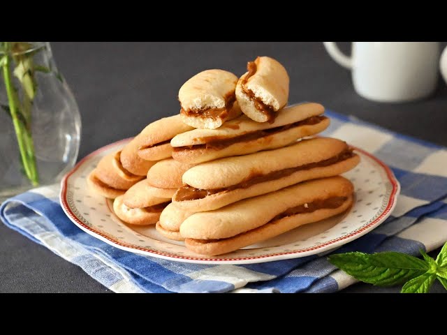 Бисквитные палочки с варёной сгущёнкой