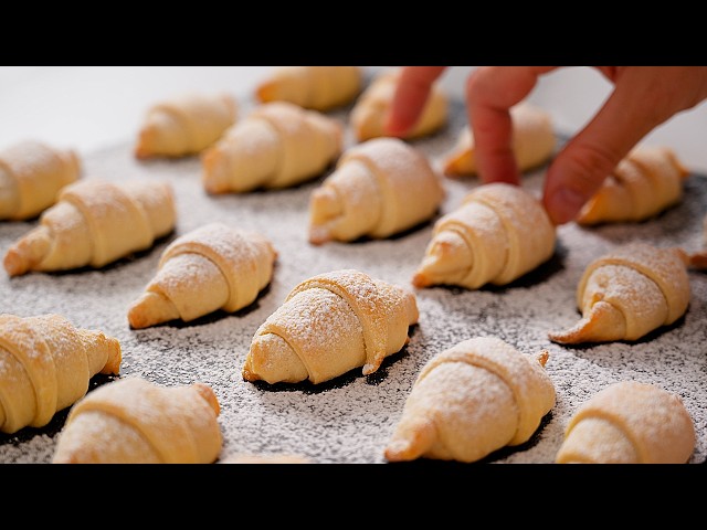Мягкие рогалики с начинкой