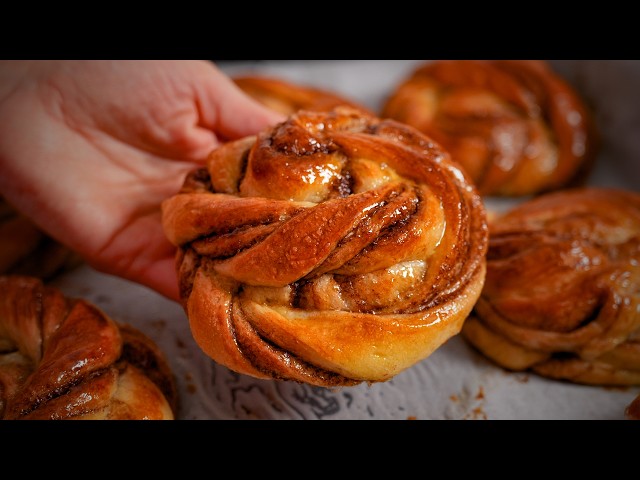 Булочки с корицей и какао