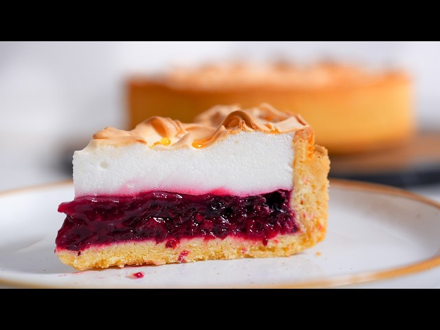 Ягодный пирог с меренгой Ягодный пирог с меренгой